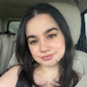 Meet your Posher, Olivia